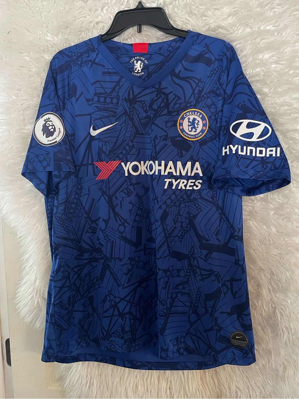 Chelsea F.C. 2019/2020 Nike Christian Pulisic #22 Men’s Stadium Home Jersey. XL